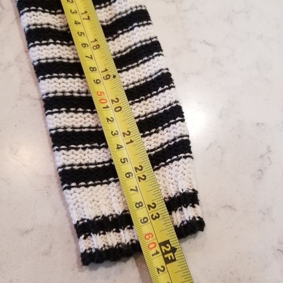 🧥 AEROPOSTALE STRIPED SWEATER. - Picture 9 of 9